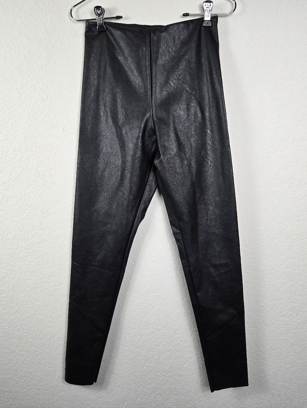 Black Faux Leather Leggings Small Slim Fit Vegan Leather Night Out Edgy Chic